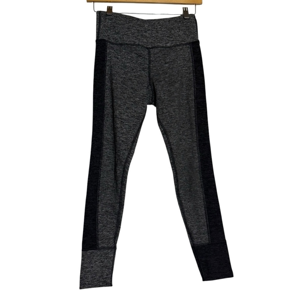 A11 Vuori Asymmetric Block Yoga High Rise Leggings SzXS